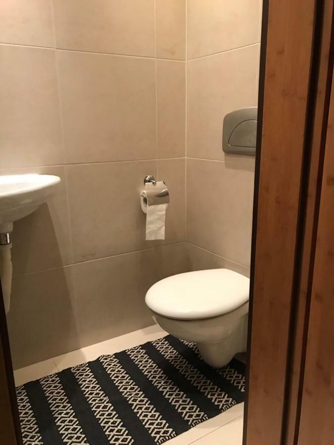 21 Han Asparuh Sofia Bagian luar foto